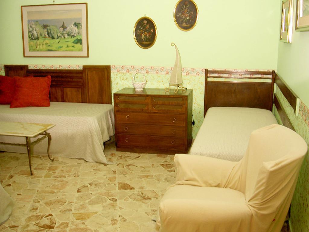 Casa Tina Maugeri Bed & Breakfast คาตาเนีย ห้อง รูปภาพ