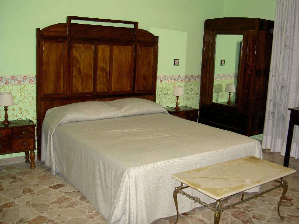 Casa Tina Maugeri Bed & Breakfast คาตาเนีย ห้อง รูปภาพ